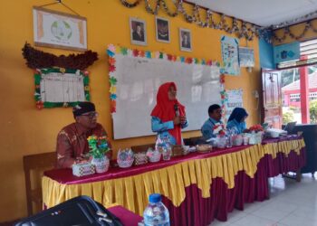 Kepala Dinas DPPPA dan  Kepala UPTD PPPA Melaksanakan Sosialisasi Kekerasan Terhadap Perempuan dan Anak